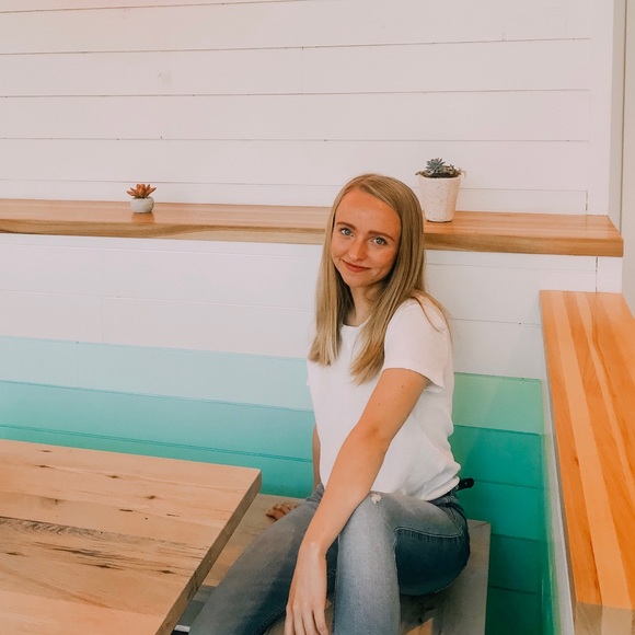 Meet your Posher, Blythe - Picture 1 of 1